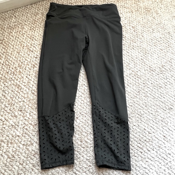 Cropped Leggings - Picture 1 of 4